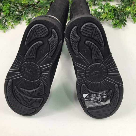 UGG Women’s Black Fur Lined Winter Boots Size 5 Brand New - Picture 3 of 8